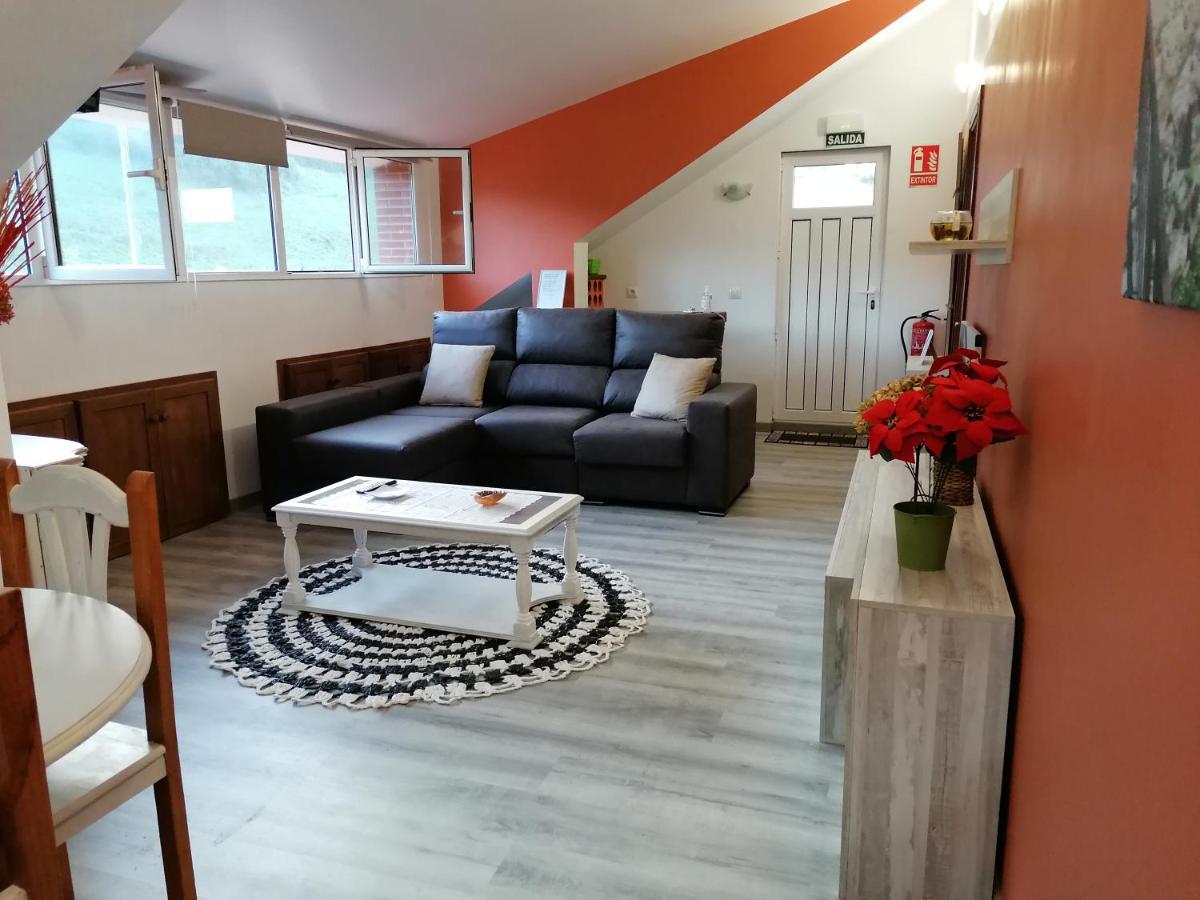 Apartamento Turistico La Mies Apartment Ореня Екстериор снимка